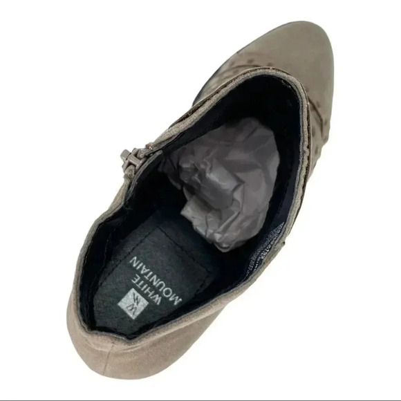 White Mountain Desire Grey Faux Leather Womens Ankle Boots Size 5.5M - Picture 11 of 14